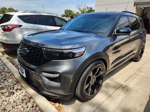 2024 Ford Explorer ST-Line