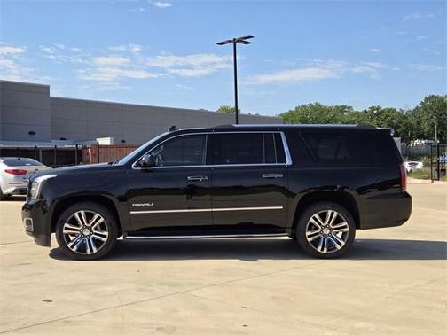 2017 GMC Yukon XL Denali