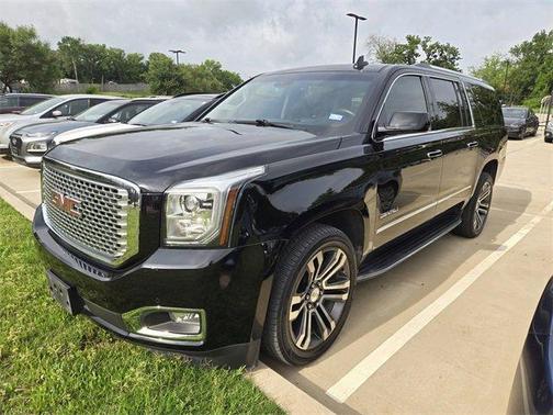 2017 GMC Yukon XL Denali