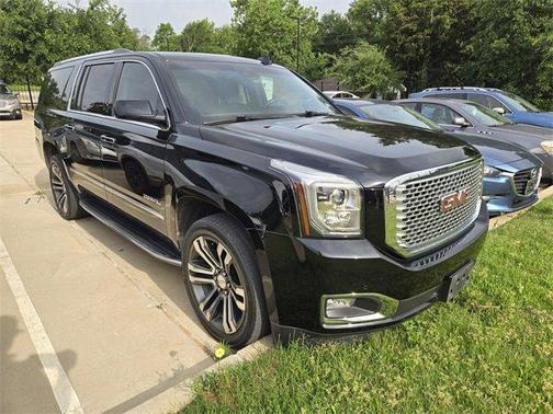 2017 GMC Yukon XL Denali