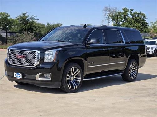 2017 GMC Yukon XL Denali