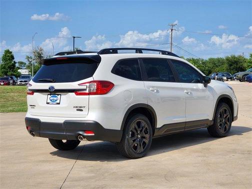 2025 Subaru Ascent Onyx Edition Touring