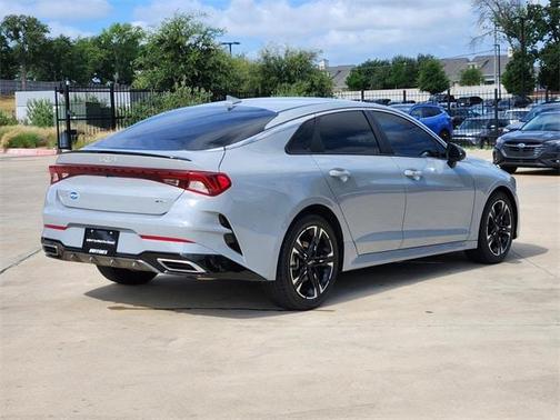 2024 Kia K5 GT-Line