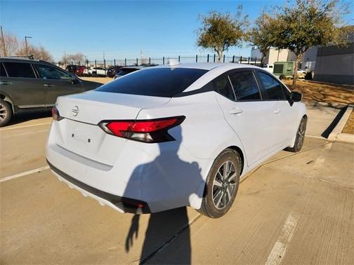 2025 Nissan Versa 1.6 SV