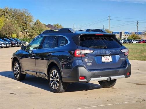 2023 Subaru Outback Touring