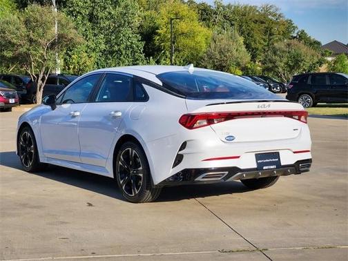 2024 Kia K5 GT-Line