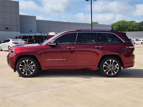 2022 Jeep Grand Cherokee Overland