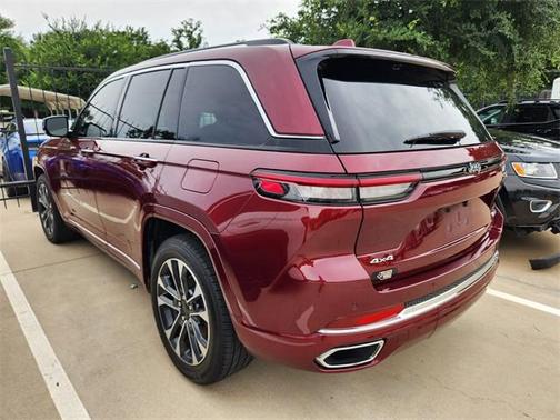 2022 Jeep Grand Cherokee Overland