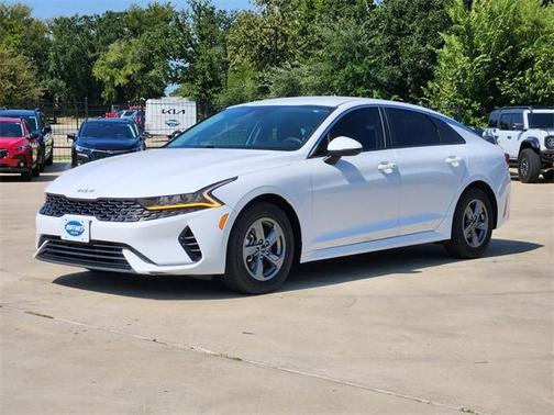 2022 Kia K5 LXS