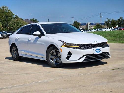 2022 Kia K5 LXS