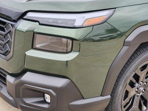 Deep Emerald Green 2026 Subaru Outback Limited XT