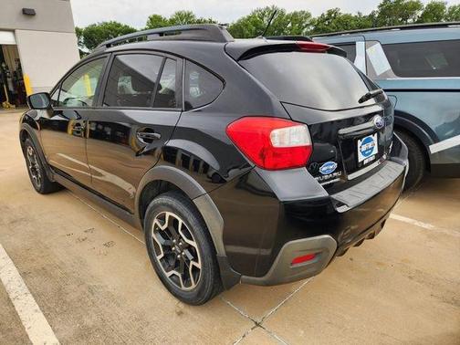 Crystal Black Silica 2016 Subaru Crosstrek 2.0i Premium