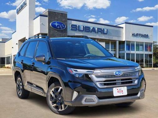 Crystal Black Silica 2025 Subaru Forester Limited