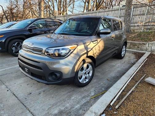 2017 Kia Soul Base