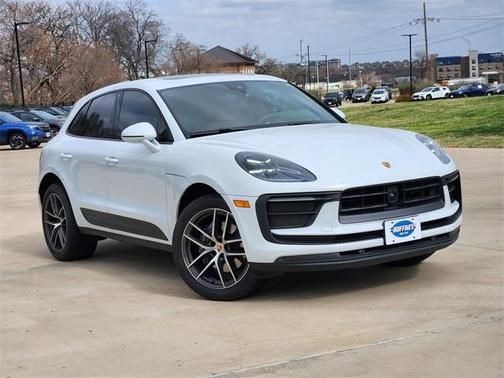 2024 Porsche Macan Base