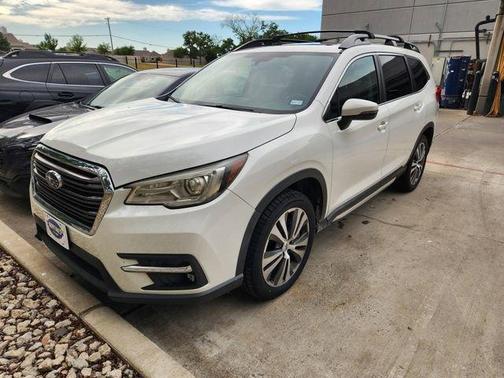 Crystal White Pearl 2020 Subaru Ascent Limited 7-Passenger