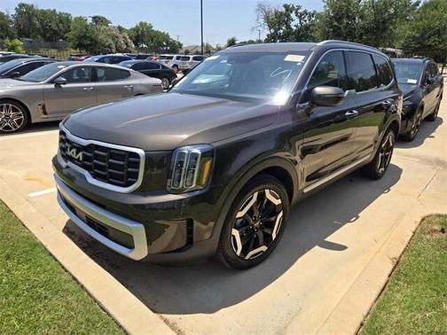 2024 Kia Telluride S