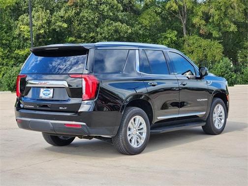 2024 GMC Yukon SLT