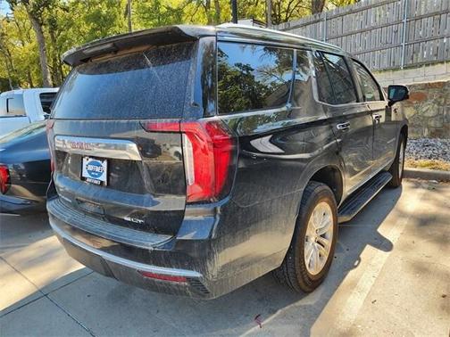 2024 GMC Yukon SLT