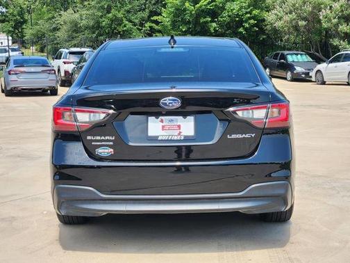 Crystal Black Silica 2024 Subaru Legacy Premium