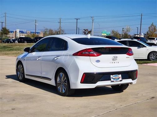 2017 Hyundai IONIQ Hybrid Limited