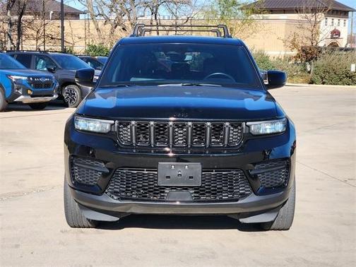 2022 Jeep Grand Cherokee Altitude