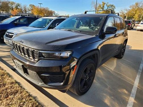 2022 Jeep Grand Cherokee Altitude