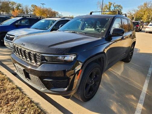 2022 Jeep Grand Cherokee Altitude
