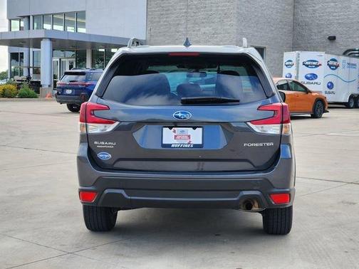 Magnetite Gray Metallic 2023 Subaru Forester Premium