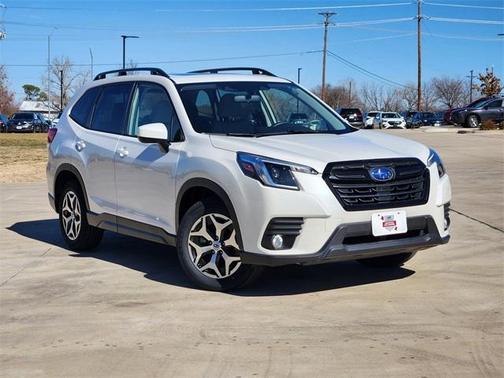 2022 Subaru Forester Premium