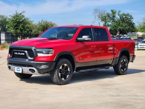 Flame Red Clearcoat 2019 RAM 1500 Rebel