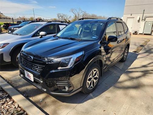 2024 Subaru Forester Premium