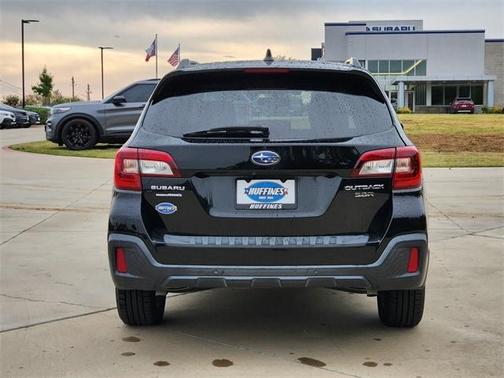 2018 Subaru Outback 3.6R Touring