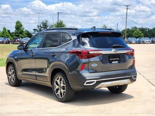 2021 Kia Seltos EX