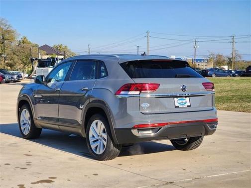 2021 Volkswagen Atlas Cross Sport 2.0T SE w/Technology