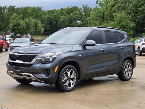 2022 Kia Seltos EX