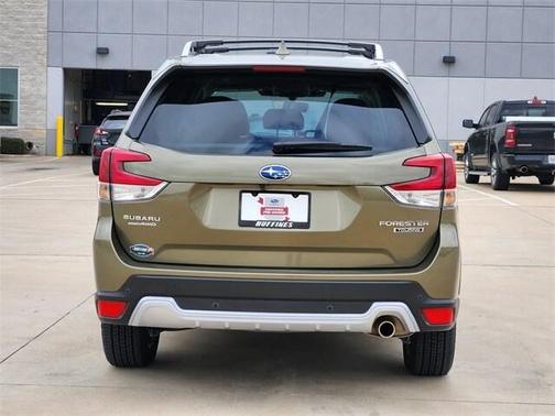 2023 Subaru Forester Touring