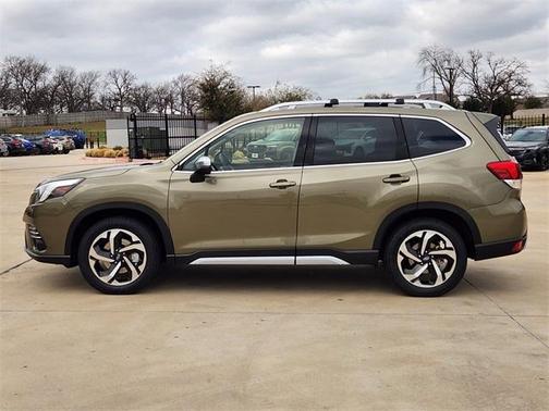 2023 Subaru Forester Touring