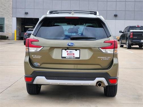 2023 Subaru Forester Touring