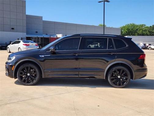 2021 Volkswagen Tiguan 2.0T SE R-Line Black