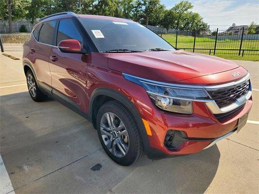 2023 Kia Seltos S