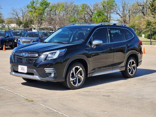 2023 Subaru Forester Touring