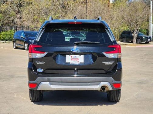2023 Subaru Forester Touring