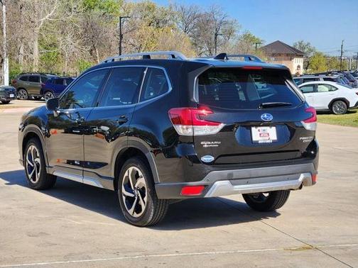 Crystal Black Silica 2023 Subaru Forester Touring