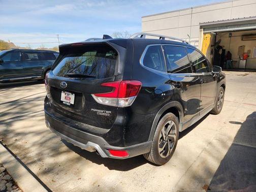 2023 Subaru Forester Touring