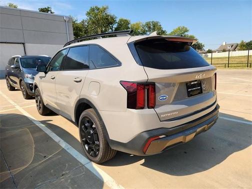 2024 Kia Sorento X-Line EX
