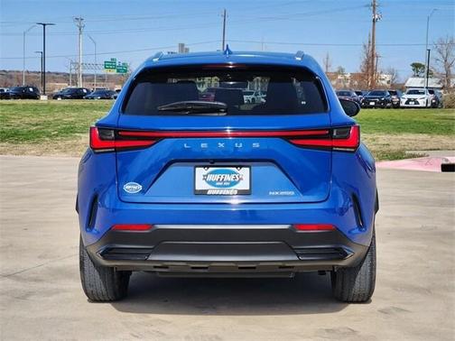 2025 Lexus NX 250 Premium