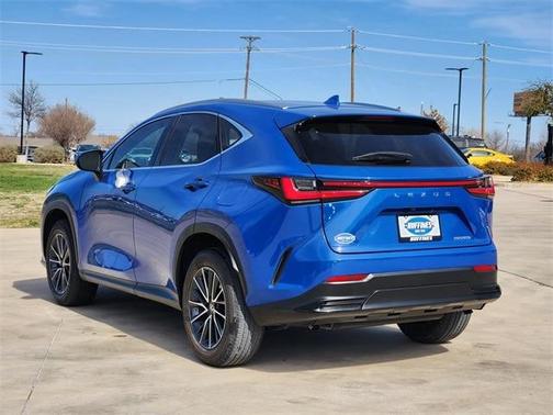 2025 Lexus NX 250 Premium