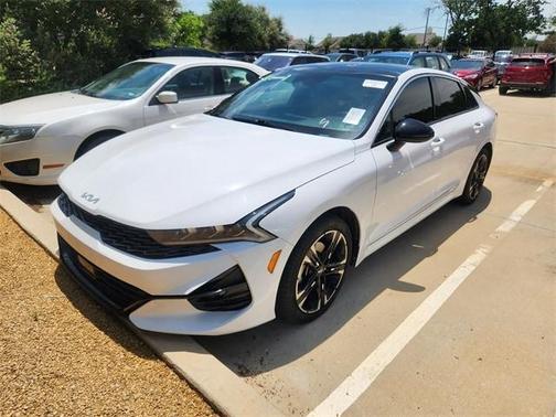 2024 Kia K5 GT-Line