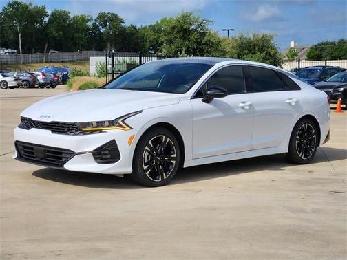 2024 Kia K5 GT-Line